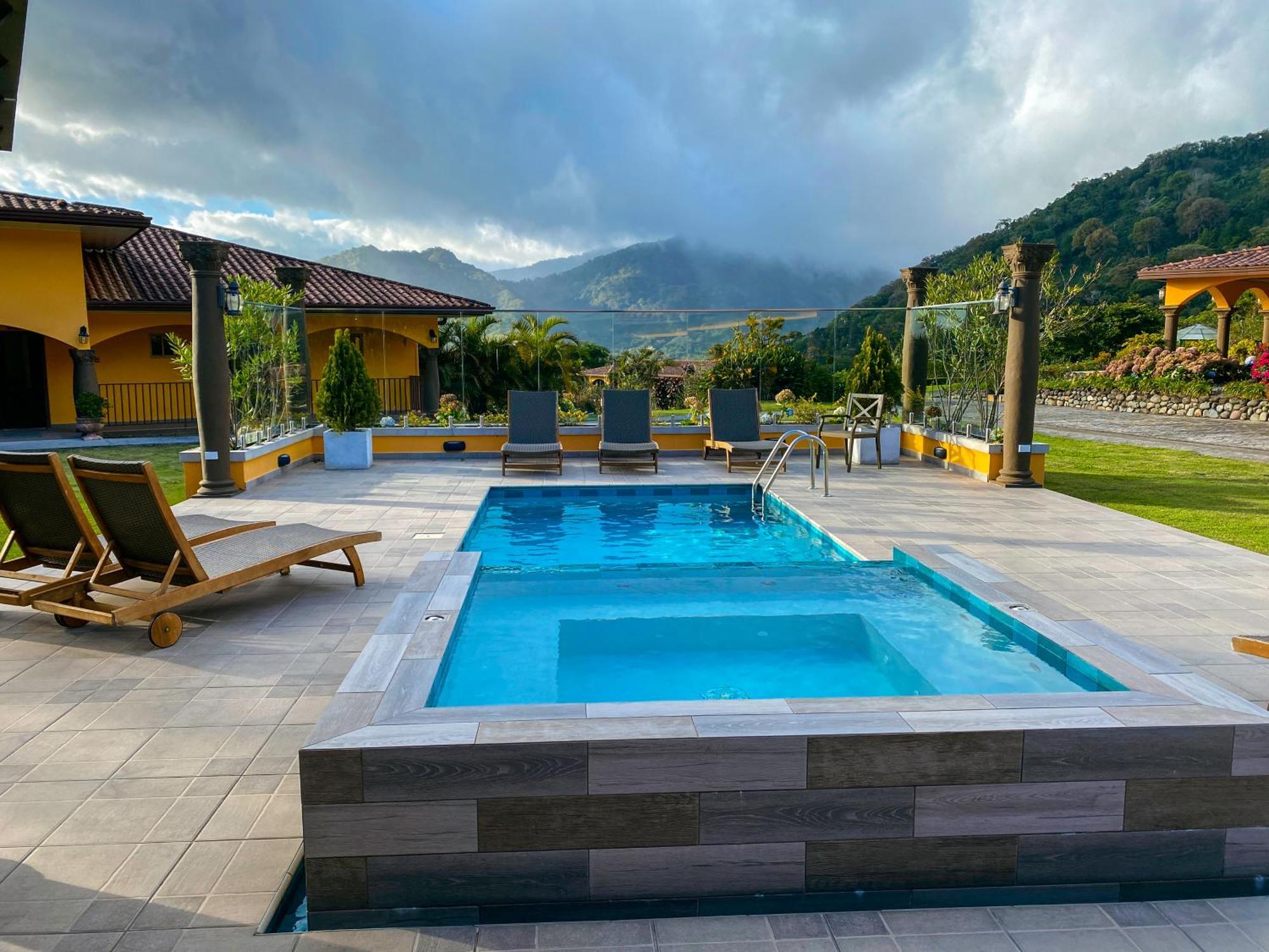 Los Establos Boutique Resort โบเกเต ภายนอก รูปภาพ